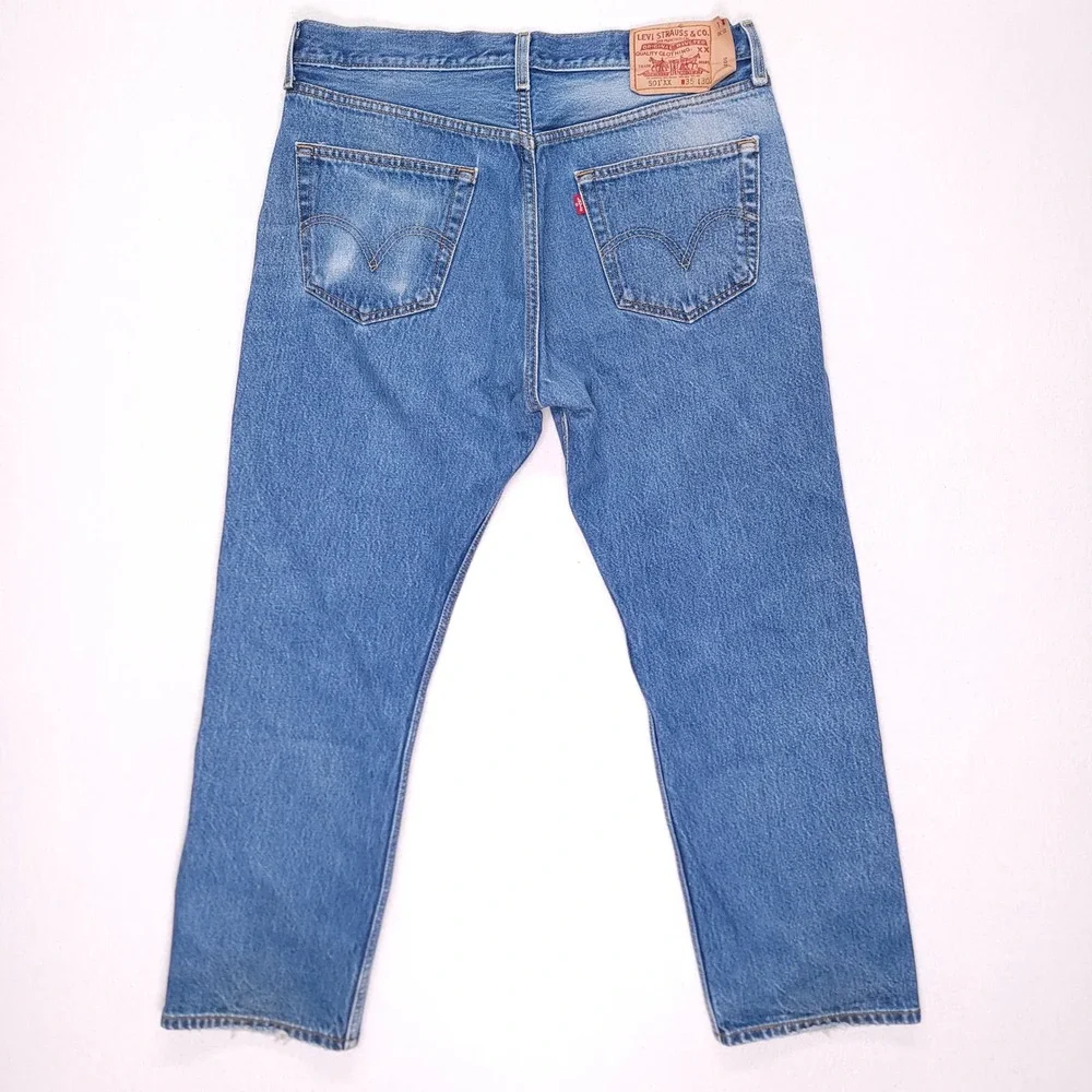 Vintage Levis 501 Original Fit Mens Jeans 34x28 Medium Wash Blue Denim Y2K